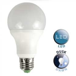 E27 LED Dusk Till Dawn Sensor Bulb White/Frosted