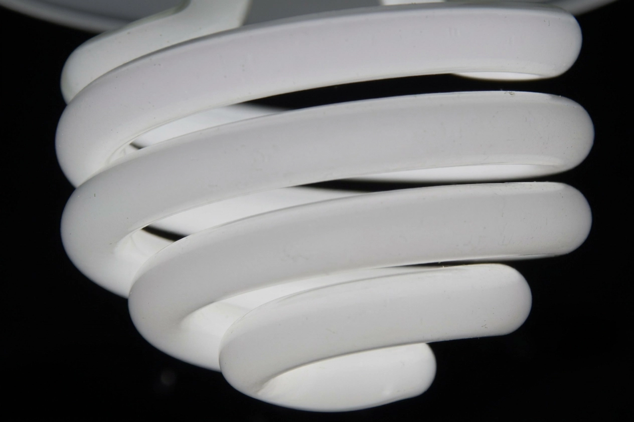Which Industrial Light Bulb Is Right For Your Business?