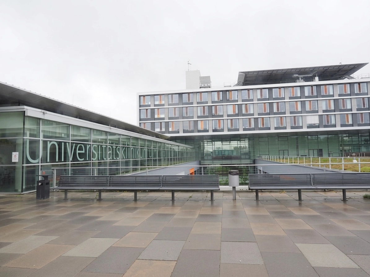 BLT Direct Congratulates London Metropolitan University on its Carbon Cutting Scheme